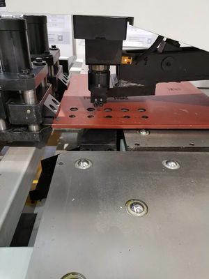 Mesin Punching Plat CNC Dengan 3 Stasiun Die Punching Hole Diameter 26mm