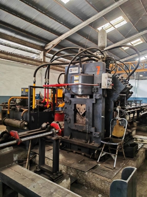 Perbaikan CNC Kecepatan Tinggi Sudut Berat Punching Marking Shearing Machine Line Model JNC2020Q