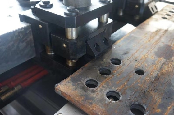 1200KN Servo Feed Boring Force Cnc Plate Hole Drilling Machine Dengan Diameter Punching Max 26mm