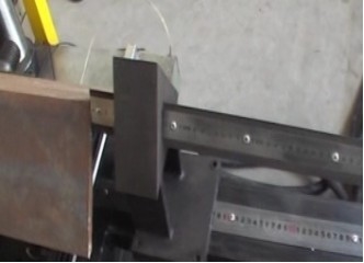 Mesin Pengelompokan Pemanasan CNC untuk Sudut &amp; Lempeng Model HQ200?? 600
