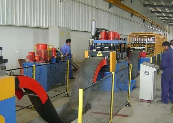 Highway Guard Rails Roller Forming Machine untuk Guardrails dan Protective Guarding Line Produksi