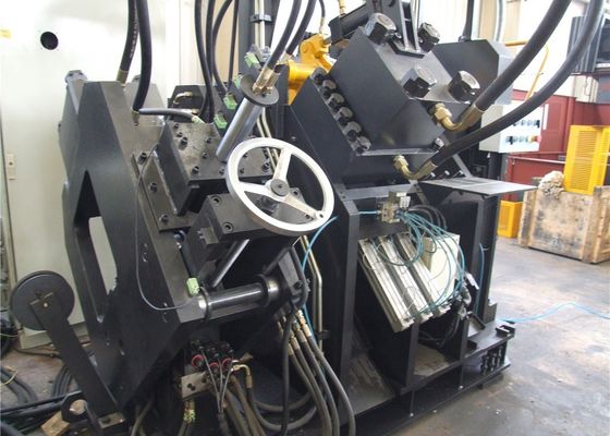 Mesin Pemotong Baja Sudut CNC Otomatis Kecepatan Tinggi CNC Pukulan dan Pengguntingan Lini Sudut