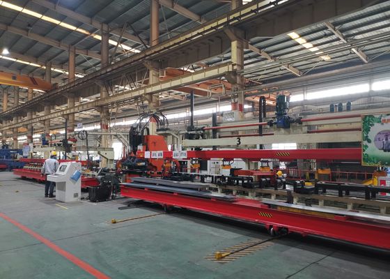 4000 - 8000mm Panjang Mobil Lintang Balok Plat 1200KN Nominal Force CNC Punching Line Produksi