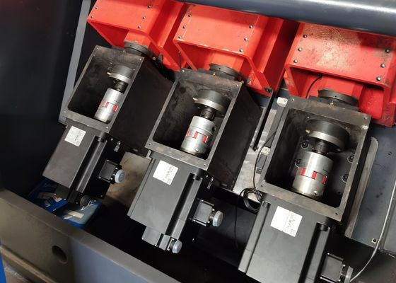 Pergerakan CNC Sudut Garis CNC Holistik Tanpa Henti Dan Pengeboran Lubang Akurat Dalam Industri Menara Baja Sudut