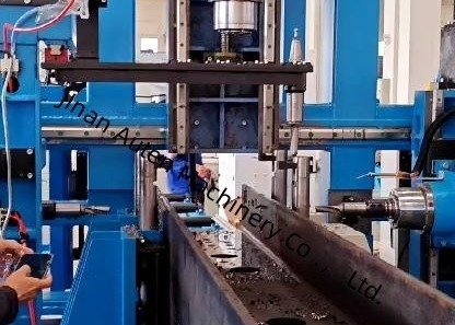 3 Set Alat Majalah 3D CNC H Beam Pengeboran Mengetuk Dan Mesin Pemotong Φ10 Hydraulic Marking Unit Ukuran Karakter
