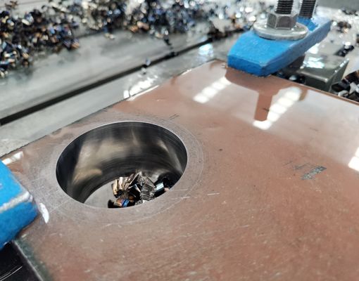 Mesin penggilingan plat pengeboran CNC kecepatan tinggi dengan kontrol servo
