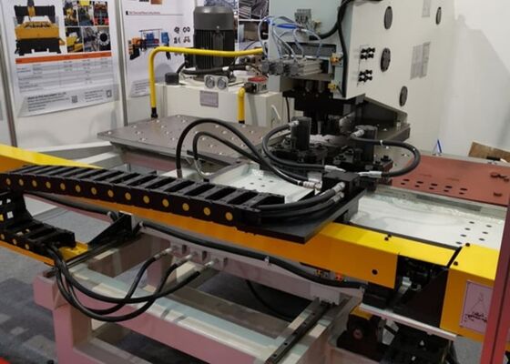 Model BNHD120 CNC Plat Logam Pengeboran Punching Marking Mesin 4 Die-Stations