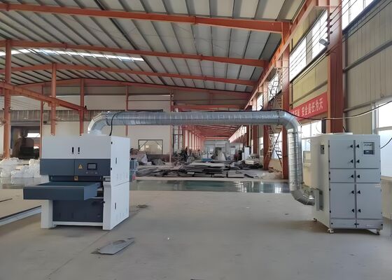 Mesin 28KW Tenaga Mesin Poles Pelat Logam CNC 2 Motor Umpan