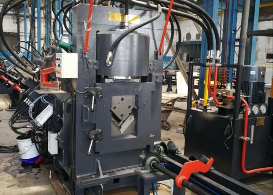 Model JNC2020 Lini Produksi Cnc Angle Punching Shearing Dimensi Keseluruhan 32x7x3m