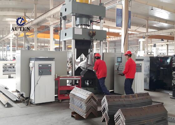 Model HQ250-700 CNC Angel Baja Bending Dan Mesin Pemanasan Untuk Lembar Logam Datar