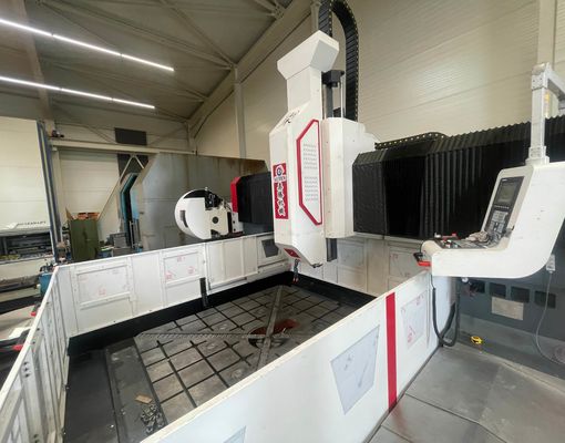 Model PHD3030 Mesin Pengeboran Plat CNC Berkecepatan Tinggi Untuk Pelat Dan Lembaran Tabung