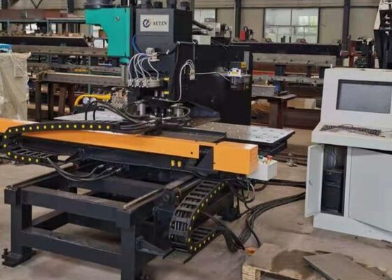 Mesin Pengeboran Penandaan dan Pengeboran Pelat CNC Diameter Pukulan 26mm Ukuran Karakter 14*10*19mm