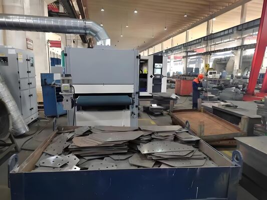 Mesin 28KW Power Plate Polishing Machine Menghilangkan Burr Selama Proses Pemotongan