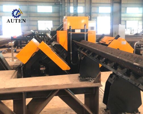 Mesin Pengeboran Sudut CNC Premium Dan Penandaan Dengan Pemuatan Otomatis