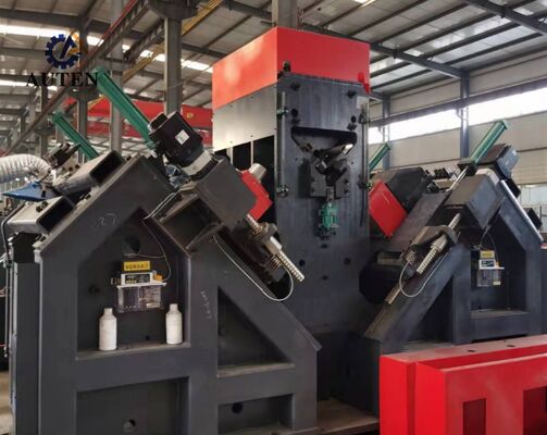 Model ADM2532 Mesin CNC Pengeboran Sudut Dan Penandaan